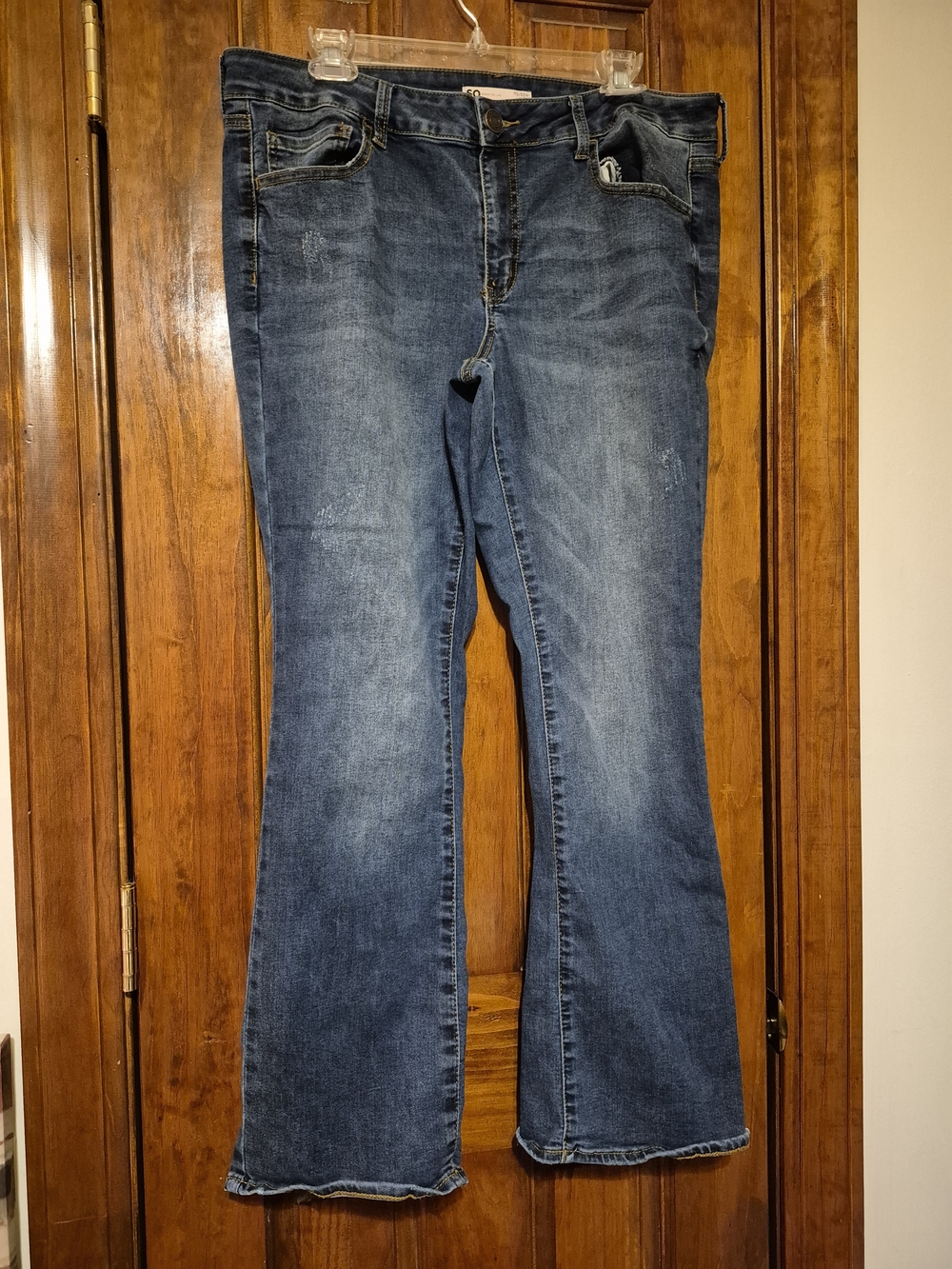 EUC Women’s So Jeans Blue Denim Flared Leg Low Rise Sz 17S/33W